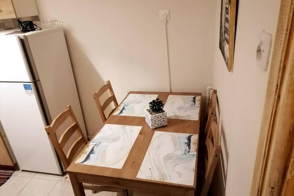 Elegant Central Apartment In Wolos Zewnętrze zdjęcie